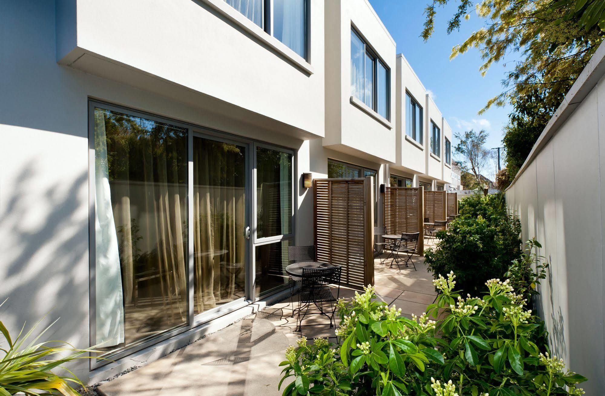 Bellano Motel Suites Christchurch Exterior photo